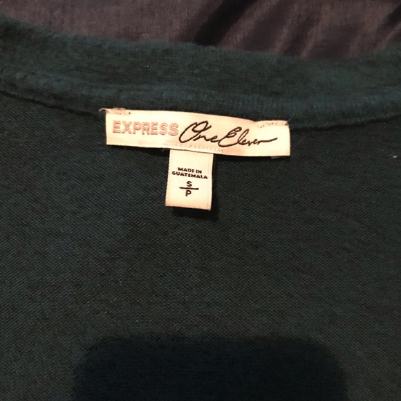 ❌❌SOLD❌❌ Express long sleeve shirt - Picture 2 of 3